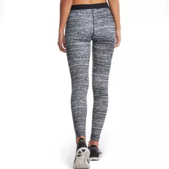 Nike Pro Warm Static Tights Leggings Pant Dri-Fit Full Length Workout Exercise S - Picture 2 of 14